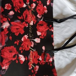 Victoria's Secret NWT sachel.